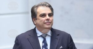 Асен Василев