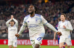 Астън Вила надви Базел за петата си победа в Лига Европа