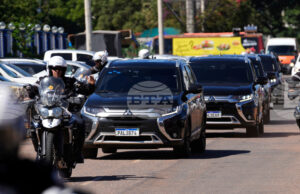 Болсонаро е в болница за първото си излизане от затвора с цел операция от херния в слабините