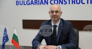 Борбата със сивия сектор, връщането на работниците ни от Европа и включването на младите в бранша ще са приоритет в мандата ми, заяви новоизбраният председател на Камарата на строителите в България