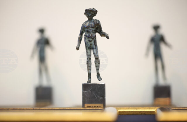 Българската търговско-промишлена палата ще отбележи своята 130-та годишнина с тържествено Българската търговско-промишлена палата ще отбележи своята 130-та годишнина с тържествено събитие в София