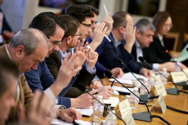 Бюджетната комисия одобри промените в Закона за ДДС и прие Депутатите от парламентарната Комисия по бюджет и финанси избраха състава на Подкомисията за контрол на публичните средства