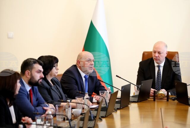 В първата половина на 2026 г. трябва да бъдат обслужени четвърто и пето плащане по НПВУ, каза Томислав Дончев