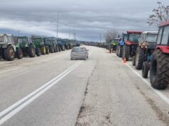 Временно е преустановено движението на камиони през преходите „Кулата“, „Илинден“ и „Капитан Петко войвода“, съобщиха от „Гранична полиция“ Временно е преустановено движението на камиони през преходите "Кулата", "Илинден" и "Капитан Петко войвода", съобщиха от "Гранична полиция"