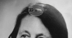 Всеки автор трябва да грабне нещо от живота, казва скулпторката Васка Емануилова, от чието рождение се навършват 120 години