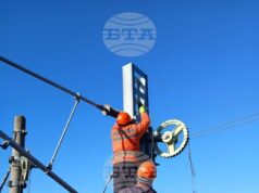 Възстановено е движението на влакове между гарите Гурково и Твърдица от Подбалканската железопътна линия, спряно заради повреда