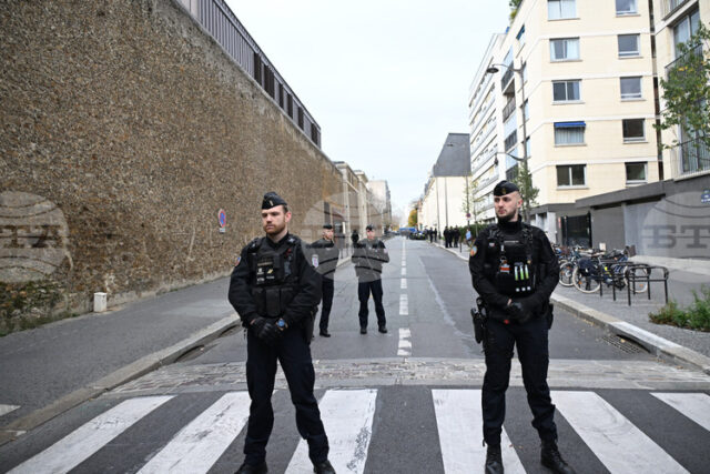 Въоръжен с нож мъж беше застрелян от полицията в Корсика, след като заплашил минувачи