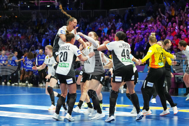 Германия и Норвегия ще играят на финала на Световното първенство Германия и Норвегия ще играят на финала на Световното първенство по хандбал за жени