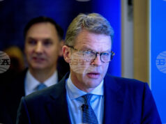 Германците трябва да работят повече, призова президентът на „Дойче банк“ Кристиан Зевинг