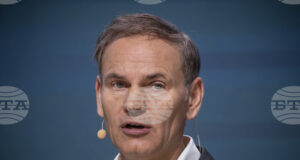 Главният изпълнителен директор на „Фолксваген Груп“ планира да продължи програмата за икономии и реорганизация на компанията