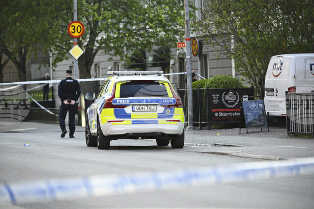 Голяма полицейска операция в коледния ден в Швеция, има ранени в град Буден, съобщават местни медии