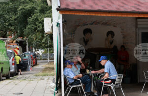 Готови са законодателните предложения за допълнителна помощ за Коледа и Великден за най-уязвимите