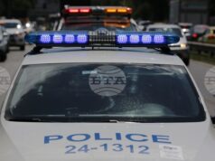 Движещ се по платното на магистрала „Тракия“ човек е прегазен от няколко автомобила Движещ се по платното на магистрала "Тракия" човек е прегазен от няколко автомобила