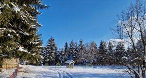 зима, слънчево време