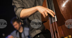 Джаз музиканти пресъздадоха албум, записан преди 46 години в английски пъб