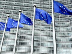 ЕК предлага средствата за Украйна в следващите две години да се осигурят от заем или със запорираното руско имущество ОБНОВЕНА ЕК предлага средствата за Украйна в следващите две години да се осигурят от заем или със запорираното руско имущество