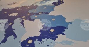 ЕЦБ прогнозира стабилизиране на инфлацията в средносрочен план