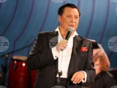 За 30 години на сцената разбрах, че не трябва да променям своя стил и ориентацията си към музиката, каза Васил Петров преди концерта в Казанлък За 30 години на сцената разбрах, че не трябва да променям своя стил и ориентацията си към музиката, каза Васил Петров преди концерта в Казанлък