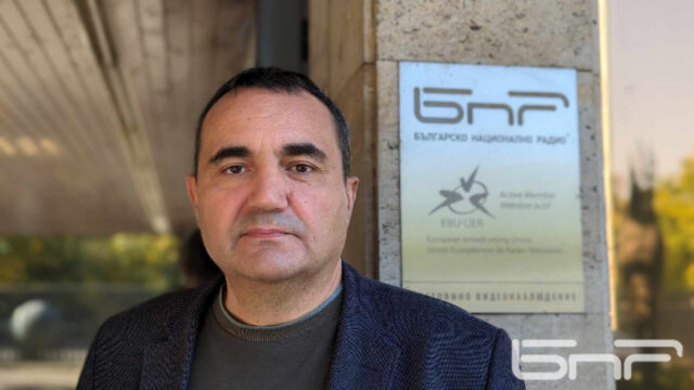 За какво е битката между властта и площада и може Веселин Стойнев Снимка: БНР