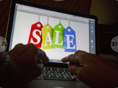 Законодателен акт за цифровите услуги
Как Европейският съюз въведе нов ред в онлайн пространството чрез Акта за цифровите услуги По-строги проверки на "измамните отстъпки" в (онлайн) магазините през есента в Нидерландия