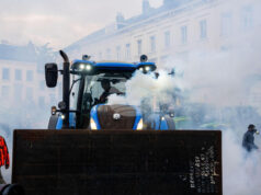 Земеделци от всички държави членки на ЕС протестираха в Брюксел Земеделци от всички държави членки на ЕС протестираха в Брюксел