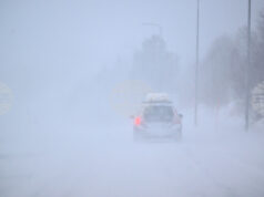 Зимна буря остави без ток десетки хиляди хора в Швеция