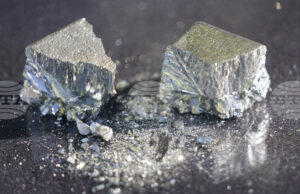 ИКОНОМИКА 2025
                                                                                                Редкоземните елементи – суровините на бъдещето и новата глобална игра между Китай, САЩ и ЕС за икономическо влияние