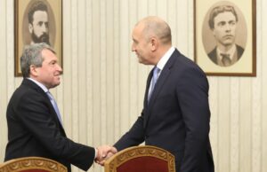 "Има такъв народ" отиде на разговори при президента Радев