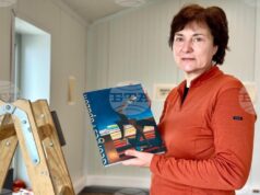 Изложба, посветена на модерниста Жорж Папазов, беше открита в българската антарктическа база на остров Ливингстън Изложба, посветена на модерниста Жорж Папазов, беше открита в българската антарктическа база на остров Ливингстън