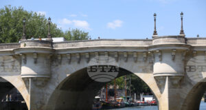 Инсталация в Париж отдаваща почит на Кристо и Жан-Клод е начело на списъка на сайта "Таймаудт" на местата, които трябва да се посетят през 2026 г.