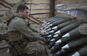 Интензивните сражения във Вовчанск продължават, а украинските сили удържат ключови райони, заяви украински военен говорител Интензивните сражения във Вовчанск продължават, а украинските сили удържат ключови райони, заяви украински военен говорител