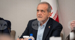 Иранският президент призова за диалог с протестиращите