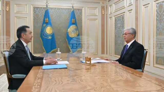 Казинформ: Президентът на Казахстан обсъди приоритетите на председателството на страната в ЕАИС