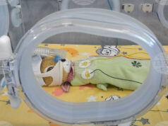 Кампанията „Малки стъпки на големи герои“ ще осигури маски за фототерапия на недоносени бебета Кампанията „Малки стъпки на големи герои“ ще осигури маски за фототерапия на недоносени бебета