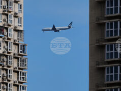 Китай възобнови строителството на най-голямото в света летище на изкуствен остров Китай възобнови строителството на най-голямото в света летище на изкуствен остров