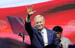 Кой е Хосе Антонио Каст – крайнодесният кандидат за президент на Чили, спечелил втория тур