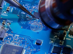 Компютрите и смартфоните вероятно ще поскъпнат през 2026 г., а продажбите им ще намалеят, заради недостиг на чипове оперативна памет, сочи анализ