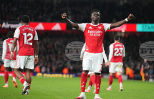 Лидерът Арсенал постигна нова победа във Висшата лига, Челси допусна загуба, а Ливърпул завърши наравно със Съндърланд