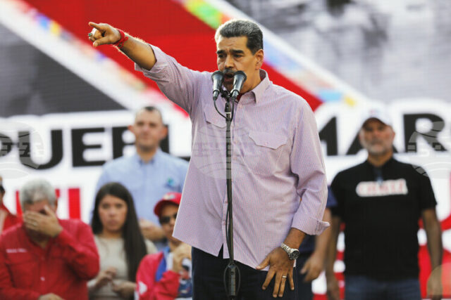 Мадуро потвърди, че е провел "сърдечен" разговор с Тръмп Мадуро потвърди, че е провел "сърдечен" разговор с Тръмп