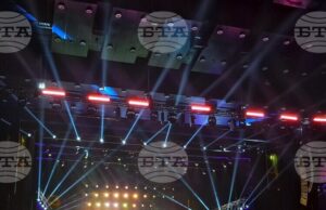 Малко гориво, много енергия и още повече дух: Лили Иванова за пореден път изправи на крака зала 1 на НДК