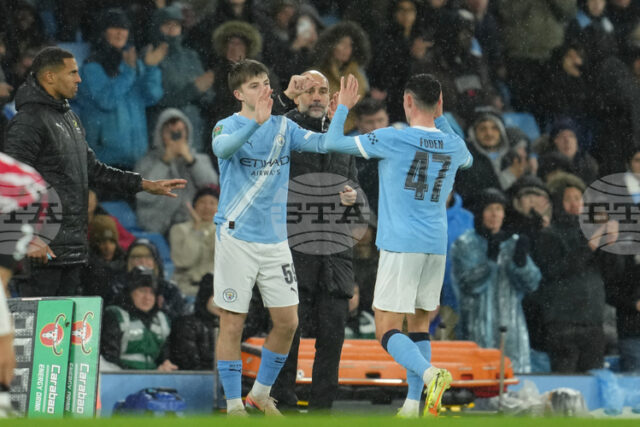 Манчестър Сити и защитаващия трофея Нюкасъл ще се срещнат на Манчестър Сити и защитаващия трофея Нюкасъл ще се срещнат на полуфиналите в турнира за Купата на лигата в Англия