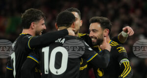 Манчестър Юнайтед се изкачи на шесто място във Висшата лига с победа срещу Уулвърхемптън