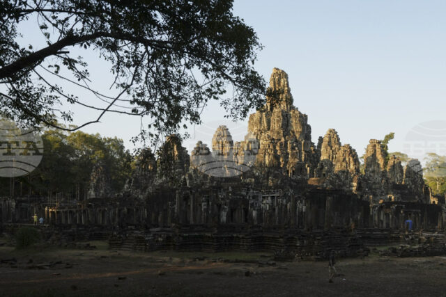 Музей в САЩ ще върне три ограбени артефакта от епохата Музей в САЩ ще върне три ограбени артефакта от епохата на кхмерите обратно на Камбоджа