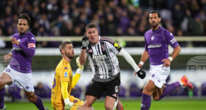 Нападателят на Ювентус Влахович претърпя операция