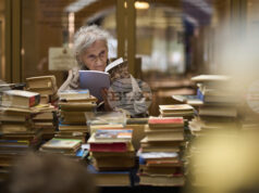 Не е късно да възстановим навика си да четем книги, казват експерти