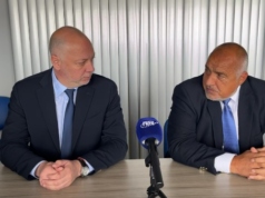 Не е почтено премиерът Желязков да бяга от отговорност Бойко Борисов и Росен Желязков
