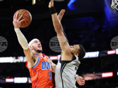 Ню Йорк Никс и Сан Антонио Спърс ще играят на финала за Купата на НБА Ню Йорк Никс и Сан Антонио Спърс ще играят на финала за Купата на НБА