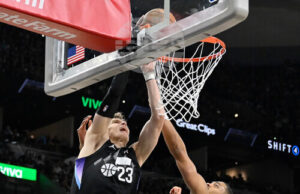 Ню Йорк продължава с успешните игри в НБА, фаворитите в Западната конференция Сан Антонио и Денвър с поражения