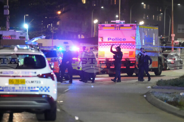 ОБНОВЕНА Дванадесет загинали и близо 30 ранени при стрелбата на ОБНОВЕНА Дванадесет загинали и близо 30 ранени при стрелбата на плажа Бонди в Сидни, открита по време на събитие по повод еврейския празник Ханука