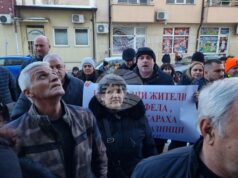 ОБНОВЕНА Жители на три села от Врачанско излязоха на протест заради прекъсването на електрозахранването по Коледа